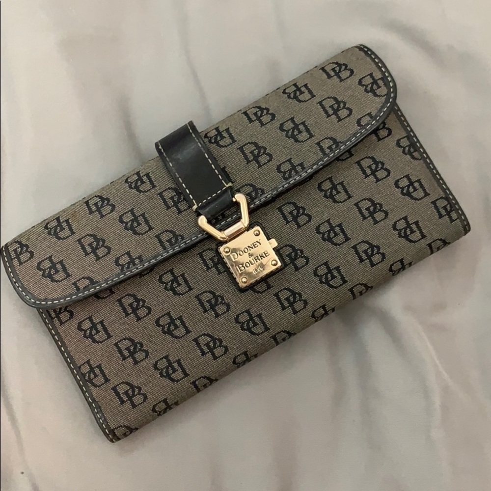Dooney & Bourke Wallet